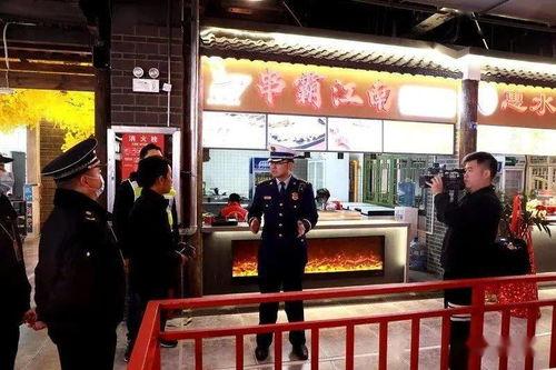 花果园爆料火灾最新消息,火势已得到控制,损失情况正在统计 第3张 花果园爆料火灾最新消息,火势已得到控制,损失情况正在统计 第3张